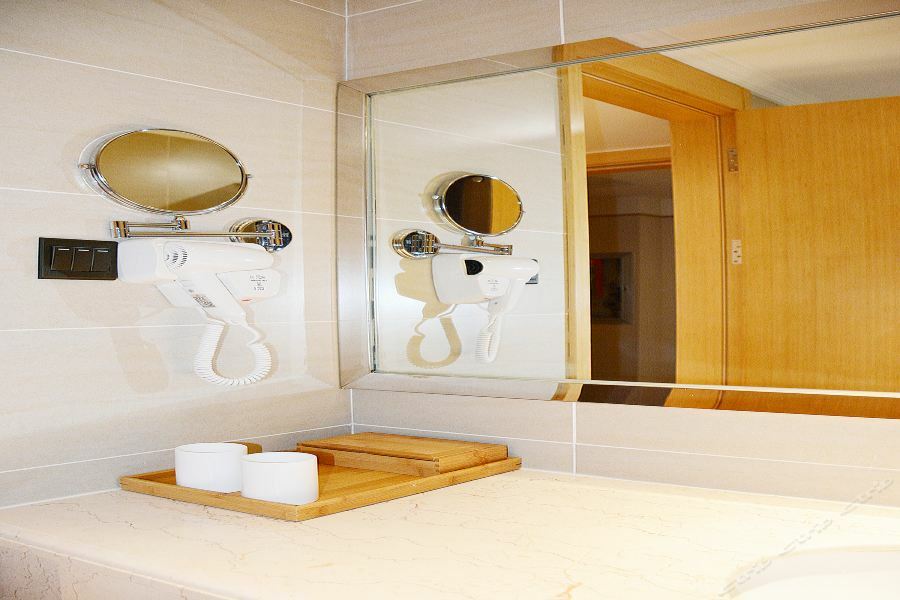 Ji Hotel Shanghai Chuansha Chengnan Road Екстер'єр фото